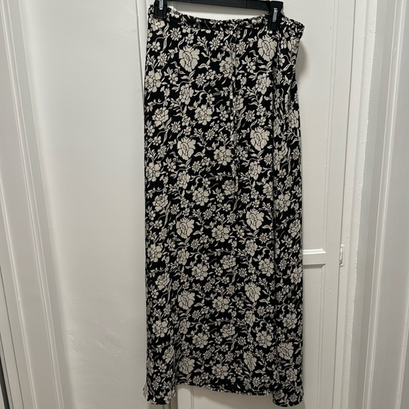 WINTER KATE Nicole Ritchie boho black floral drawstring tie maxi skirt XS /Small - Picture 2 of 5